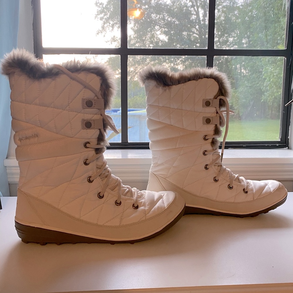 White Columbia Snow Boots
